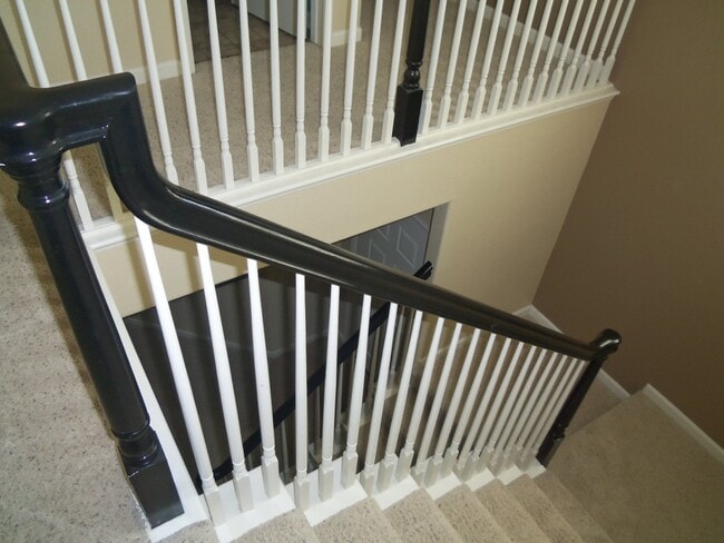 Building Photo - This is a condo nicer than most single family homes!!  (Please read entire ad for showings).