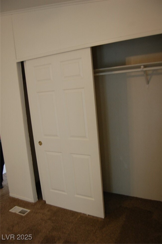 Foto del edificio - 1781 S Baradonna Rd