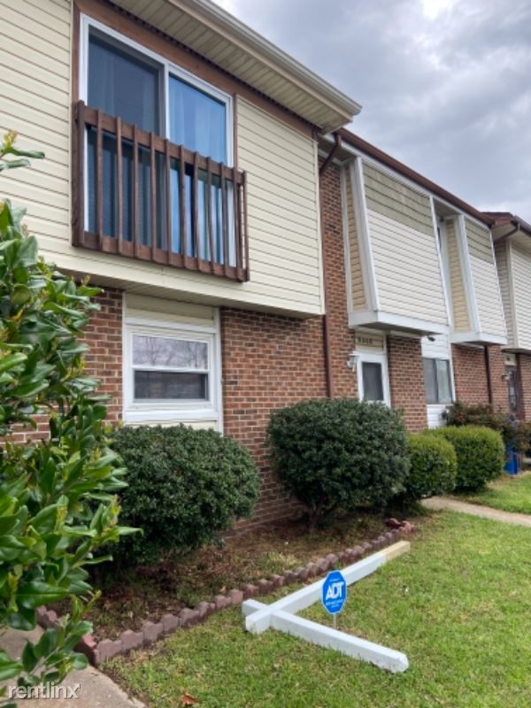 3 br, 1.5 bath Townhome 6006 Margate Ave Townhome Rentals in