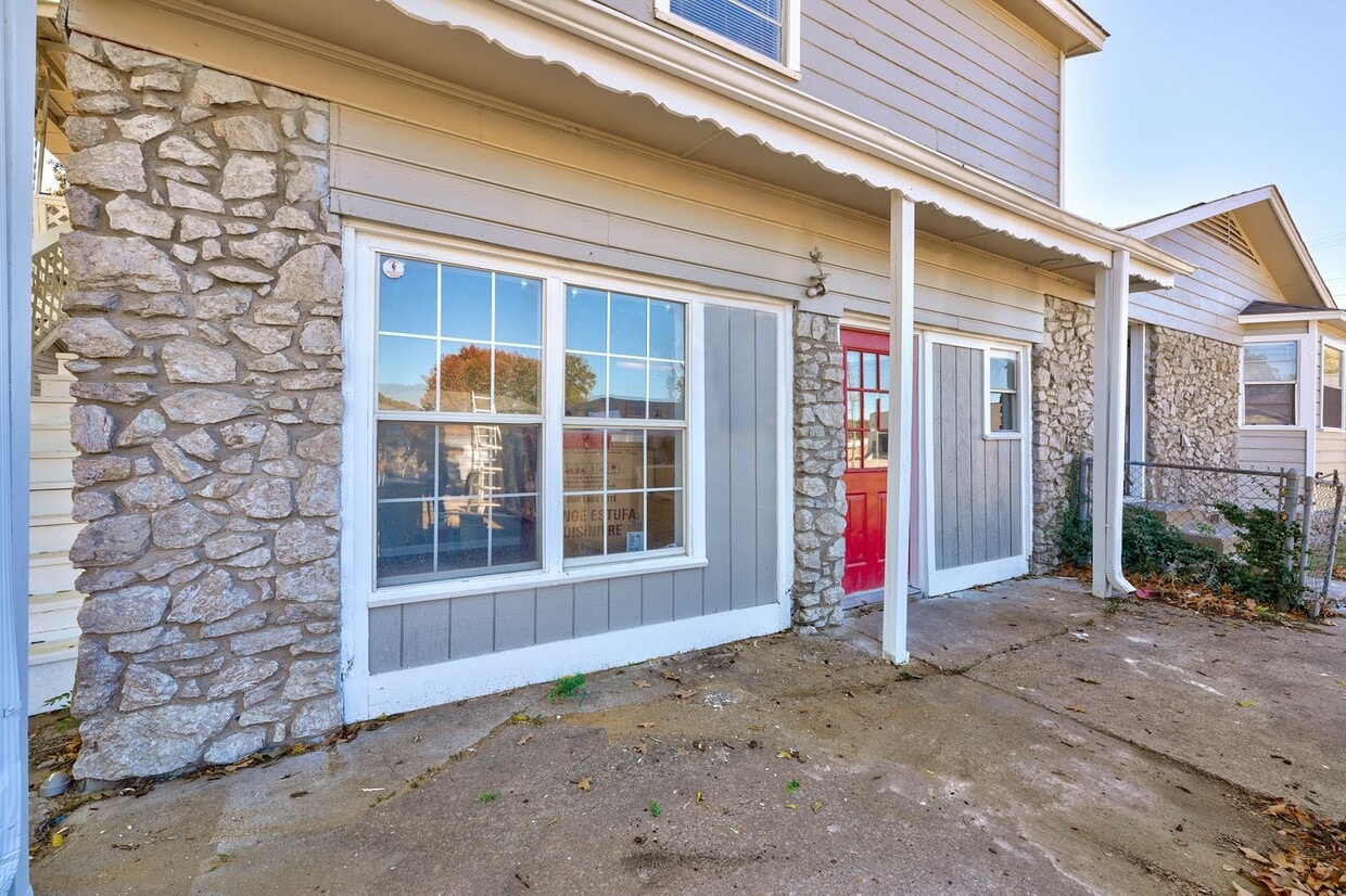 4588 W 64th Pl Unit C, Tulsa, OK 74132 Room for Rent in Tulsa, OK