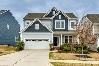 Building Photo - 327 Hawks Creek Pkwy