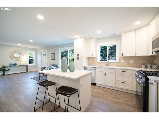 Foto del edificio - 12807 SE 22nd Ave