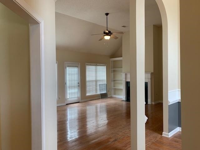 Building Photo - 9241 Speerberry Ln