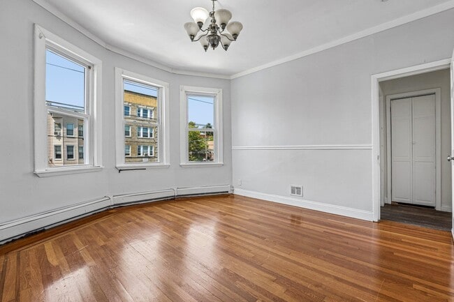 Building Photo - 310 Palisade Ave