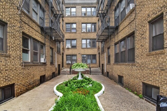 Foto del edificio - 148 37th St