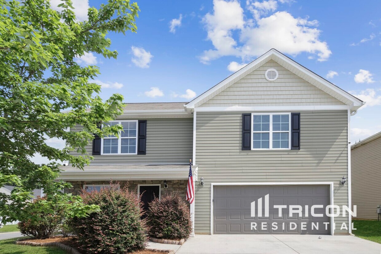 3901 Creekmoore Drive Winston Salem NC House Rental in WinstonSalem