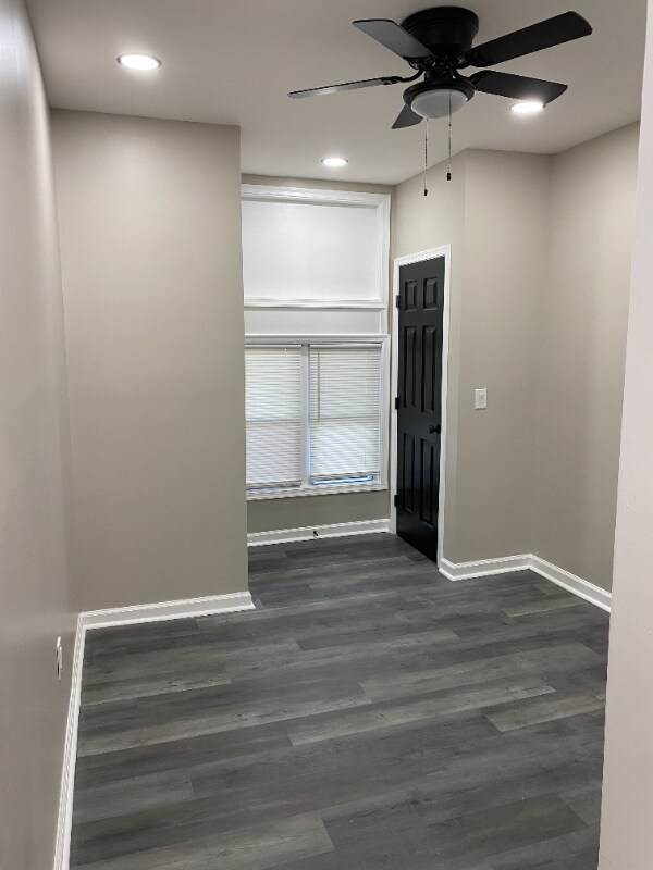 Foto del edificio - 2123 Sinclair Ln