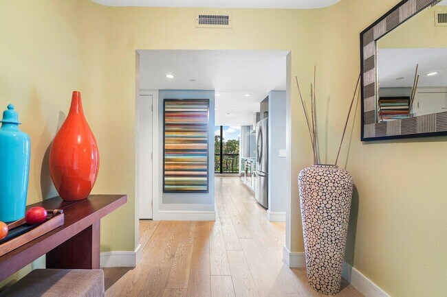 Foto del edificio - 4748 S Ocean Blvd