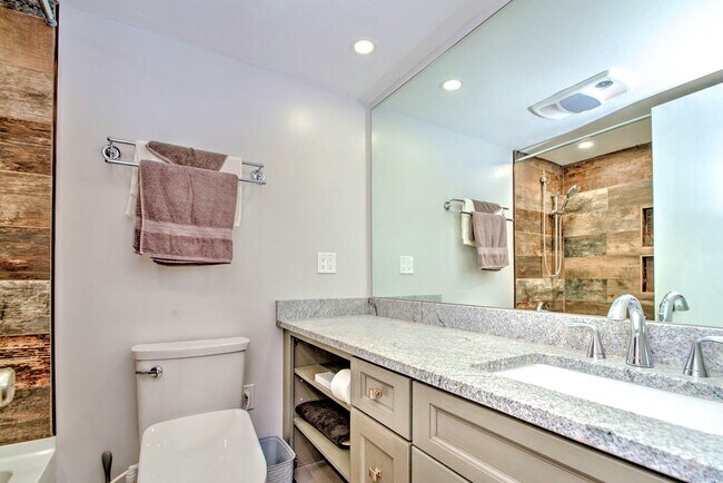 Foto del edificio - 375 Endicott St N