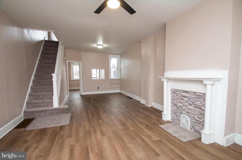 Foto principal - 217 N Gross St