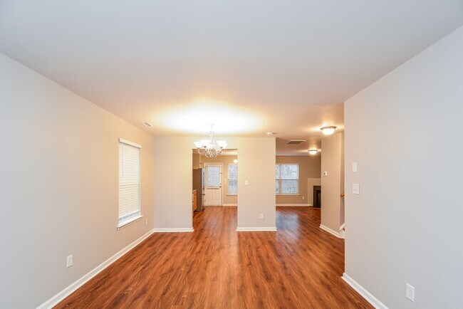 Building Photo - 2822 Filbert St