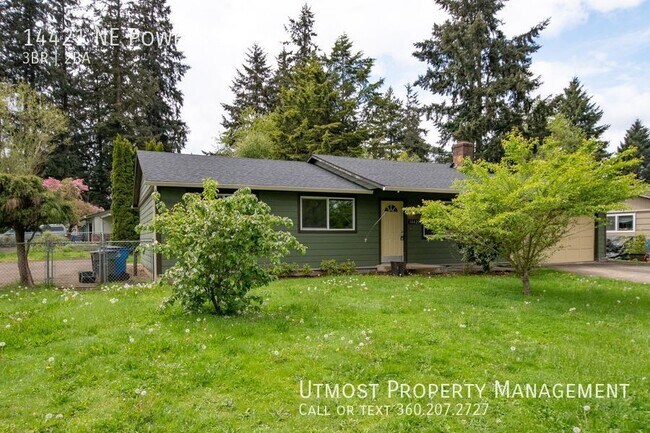 Foto del edificio - Updated 3BD Ranch on fully fenced corner lot