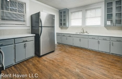 Foto del edificio - 4213 Ridgewood Ave