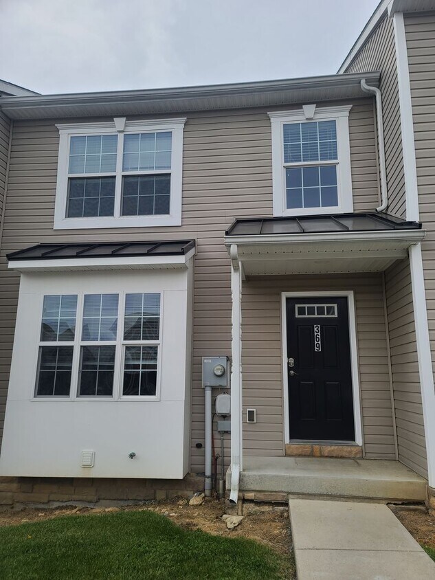 Primary Photo - 3 Bedroom Townhome for Rent in Waynesboro!