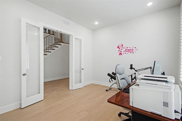 Foto del edificio - 3515 Timberland Pl