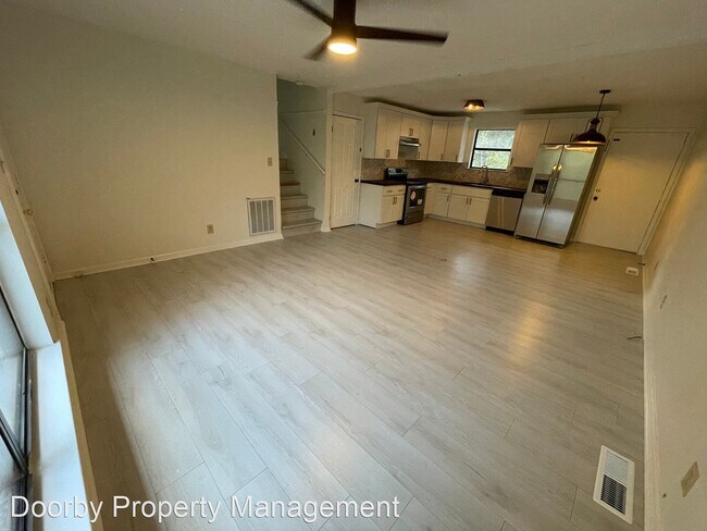 Building Photo - 3 br, 1 bath House - 6932 Barter Drive