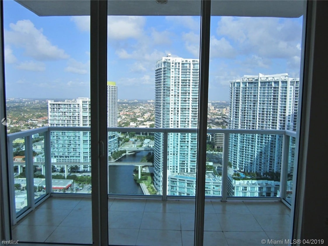 3 br, 2 bath - Brickell On The River - 3 br, 2 bath  - Brickell On The River