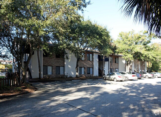 Building Photo - 1450 S Palmetto Ave