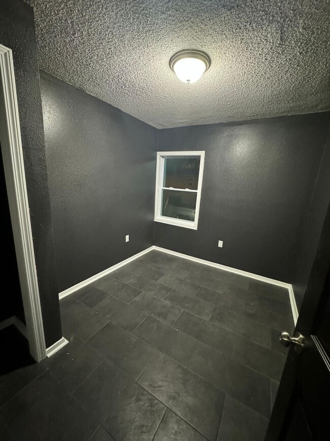 Photo - 797 Buntyn St House