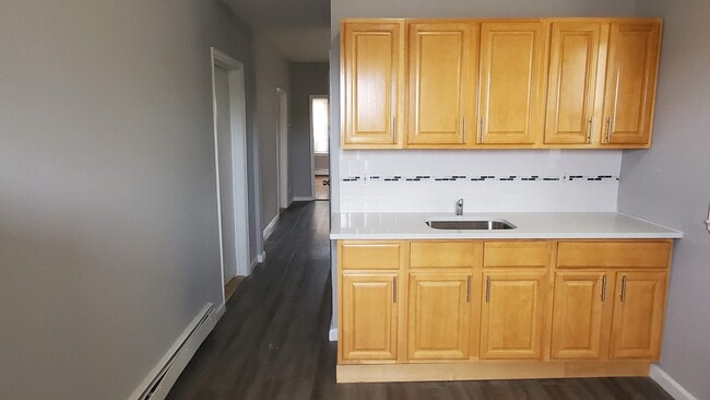 Building Photo - 133 Winter Ave