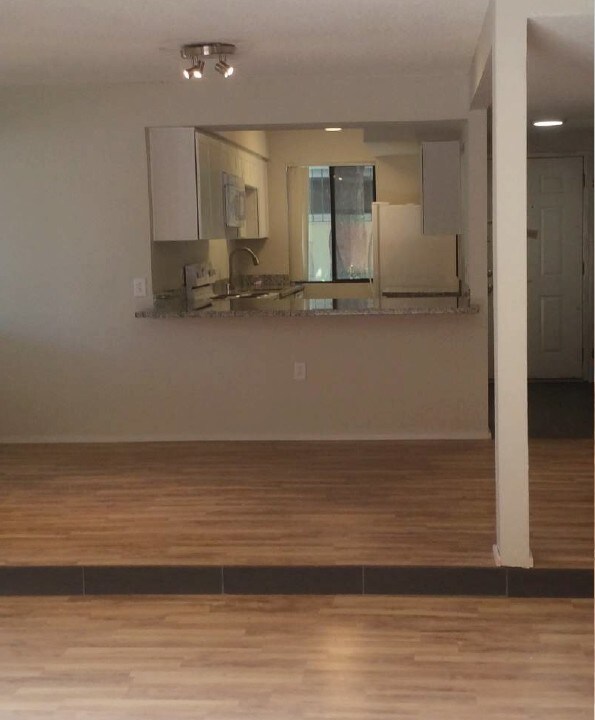 Room - 914 26th St