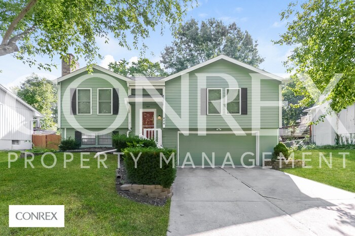 Primary Photo - 3 bedroom, 2 bath split entry in Belton!