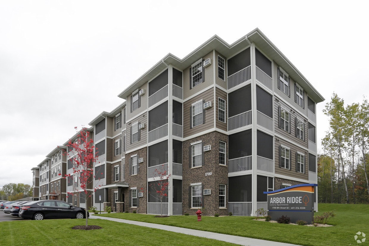 Arbor Ridge Luxury Apartments Rentals Forest Lake, MN