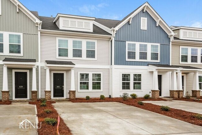 Building Photo - 641 Blossom Run