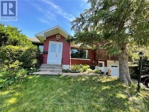 Building Photo - 38 Capilano Dr