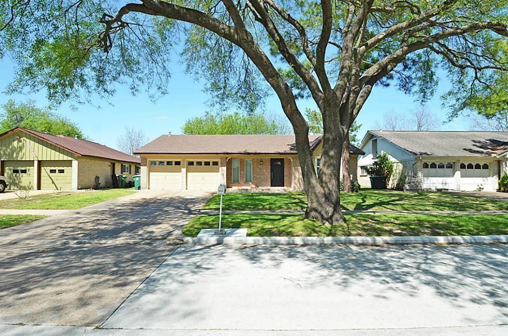 Foto principal - 9718 Clanton St