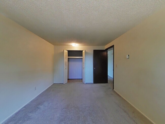 Foto del edificio - 2 Bedroom Apartment ~ Albany ~ Small Pet F...