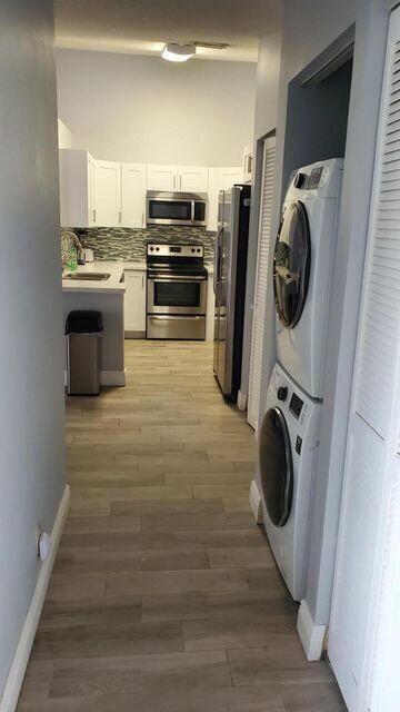 Building Photo - 1102  Hyacinth Place  Wellington Fl 33414