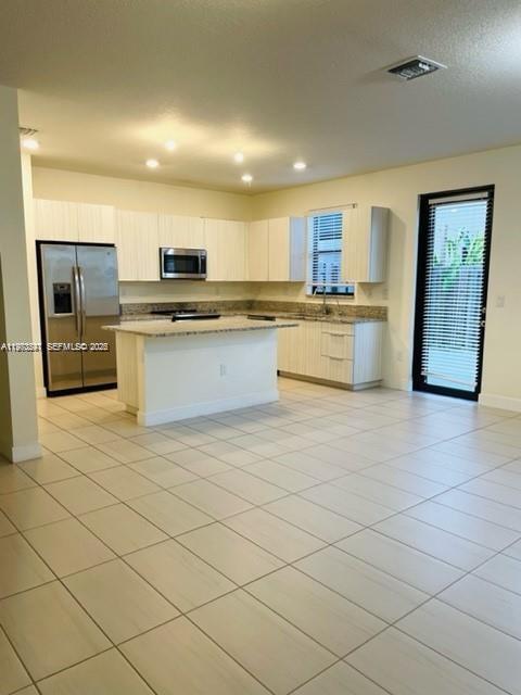 Foto del edificio - 10521 NW 81st Terrace