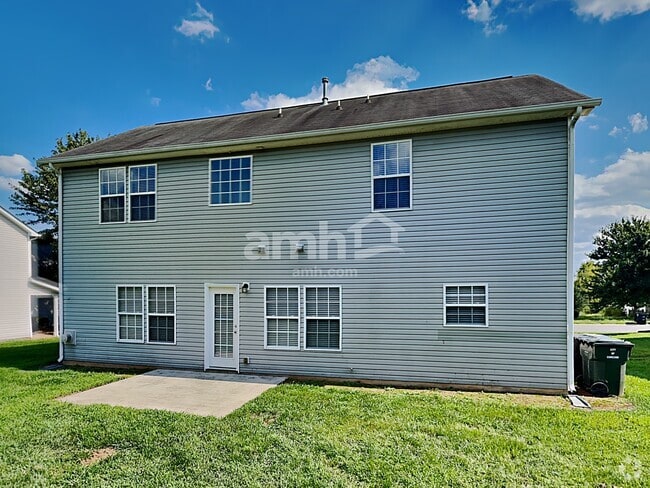 3066 Clover Rd NW