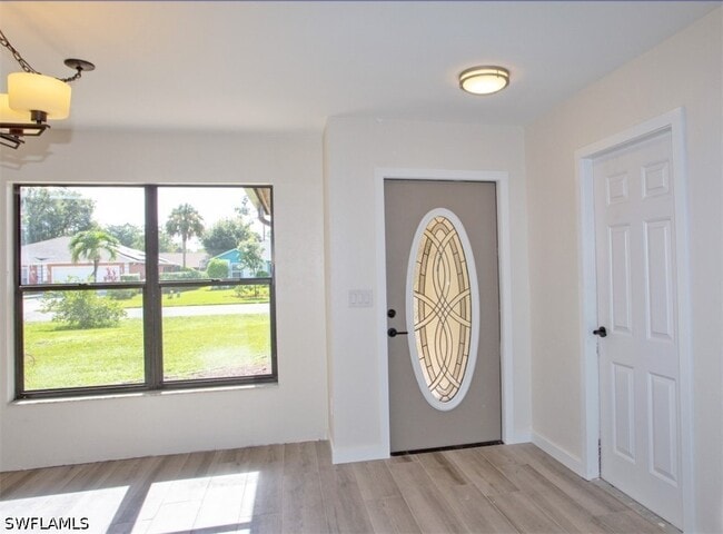Building Photo - 4053 Seaoats Ln