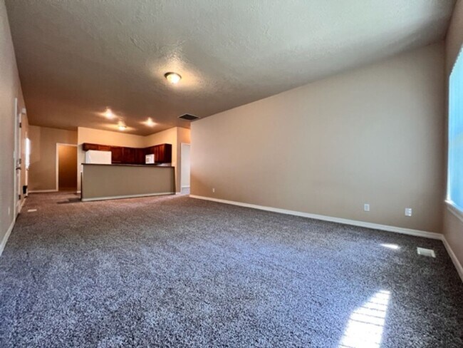 Building Photo - Wilson - 430