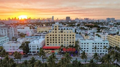 Building Photo - 1330 Ocean Dr