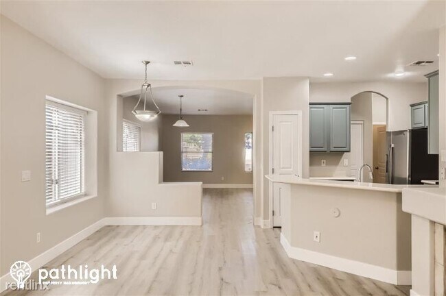 Building Photo - 3 br, 2 bath House - 4129 N Dania Court UNIT