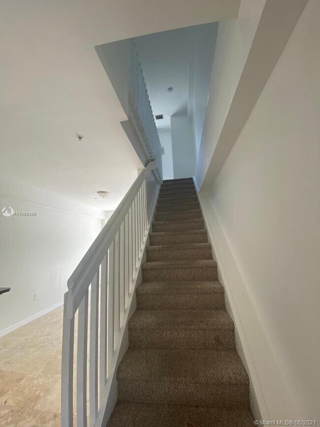 Foto del edificio - 1421 SW 3rd St