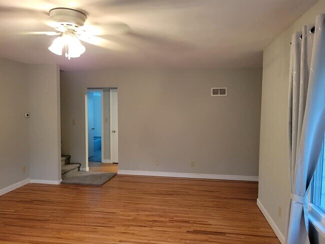 Building Photo - Four Bedroom House: Hilltop Madison Avenue!