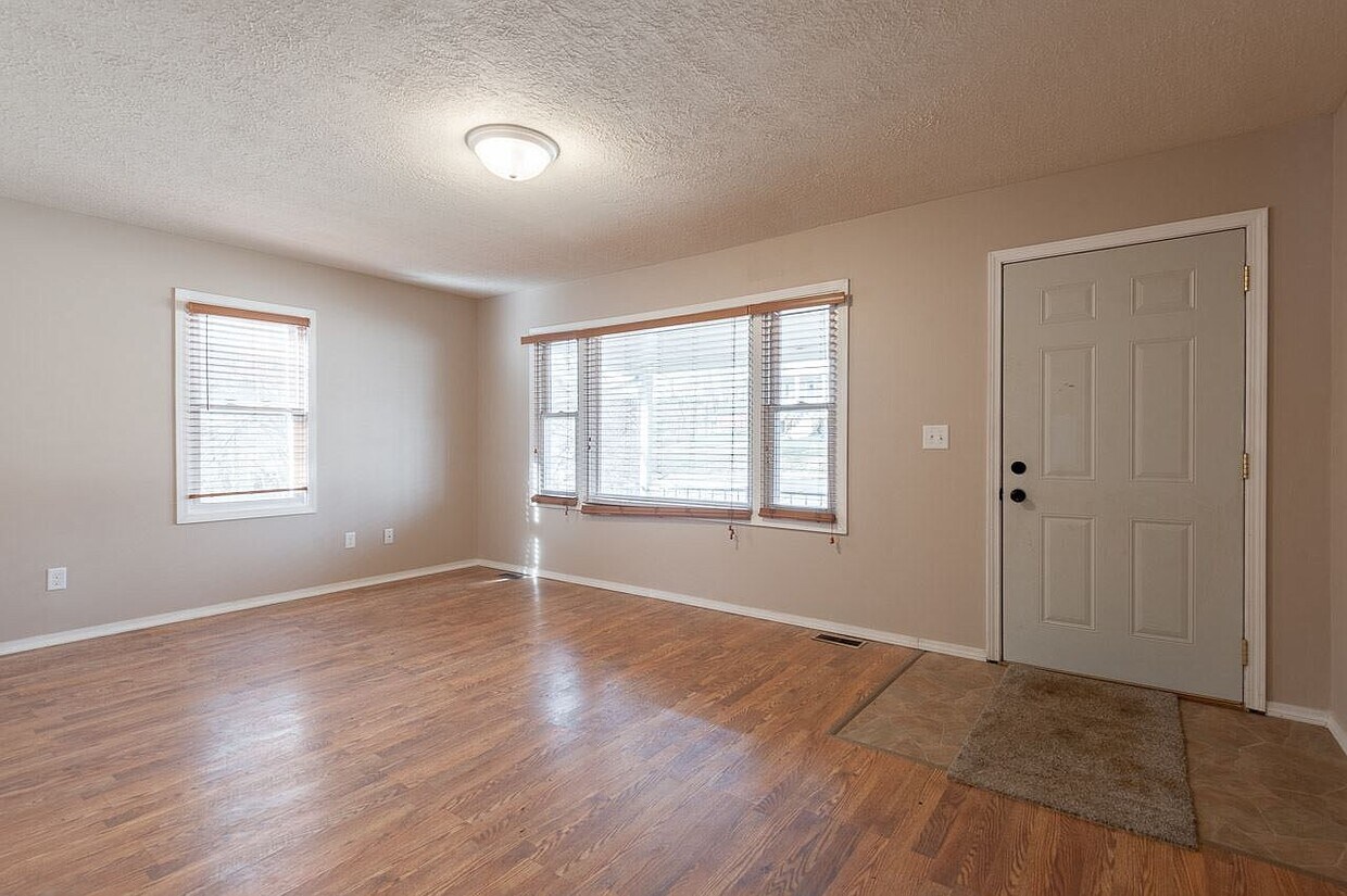 Photo - 2301 S Milton Dr (Bloomington, IN)