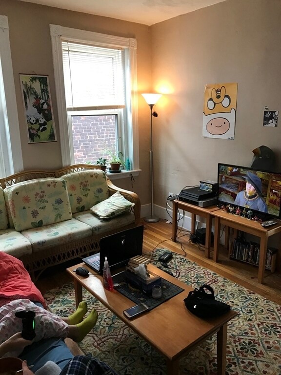 Foto del edificio - 71 S Huntington Ave