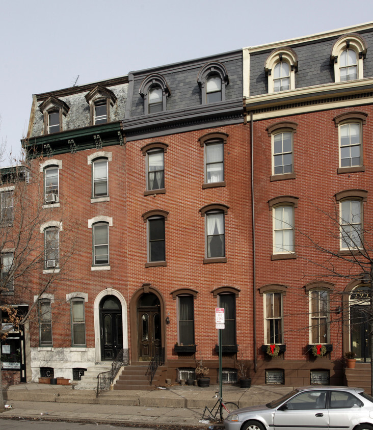 Building Photo - 1937 Spring Garden St