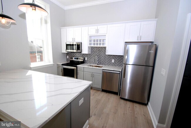 Foto del edificio - 23 W Union St