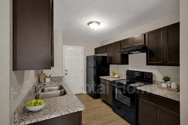 Building Photo - 1166 Bertram St