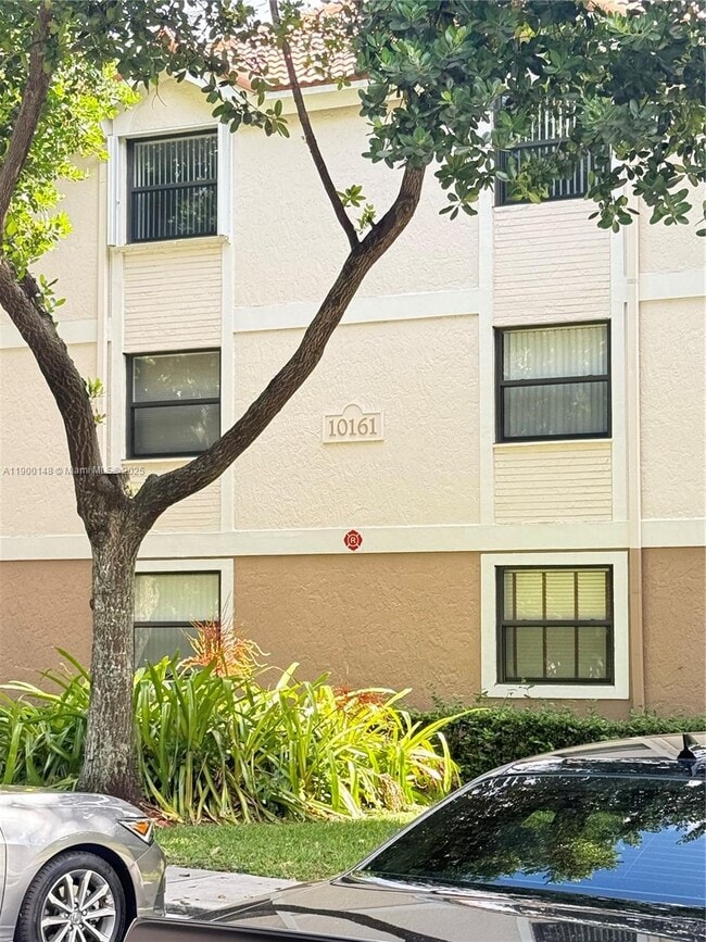 Foto del edificio - 10161 W Sunrise Blvd