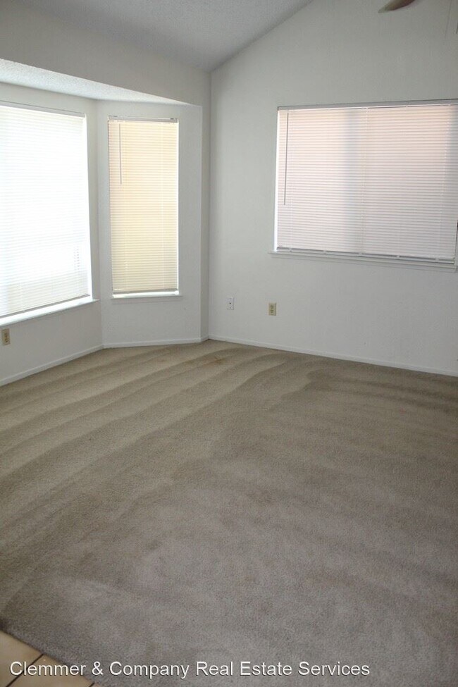 Foto del edificio - 3 br, 2 bath House - 4708 Angelain Lane