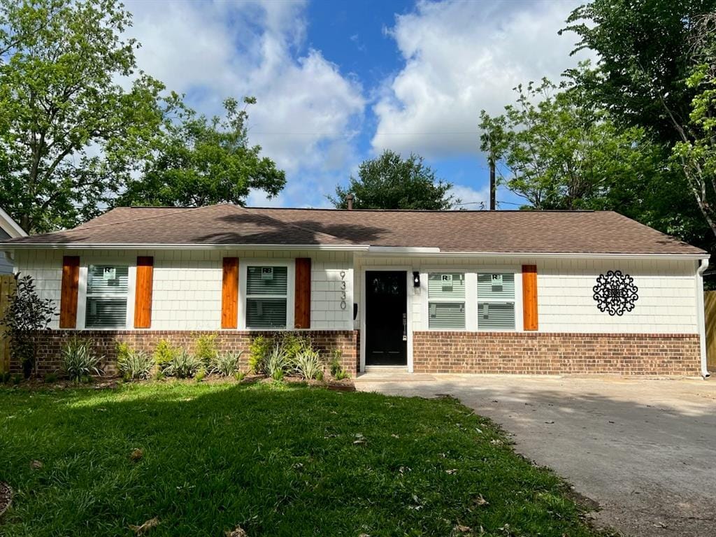 Primary Photo - 9330 Cathedral Dr
