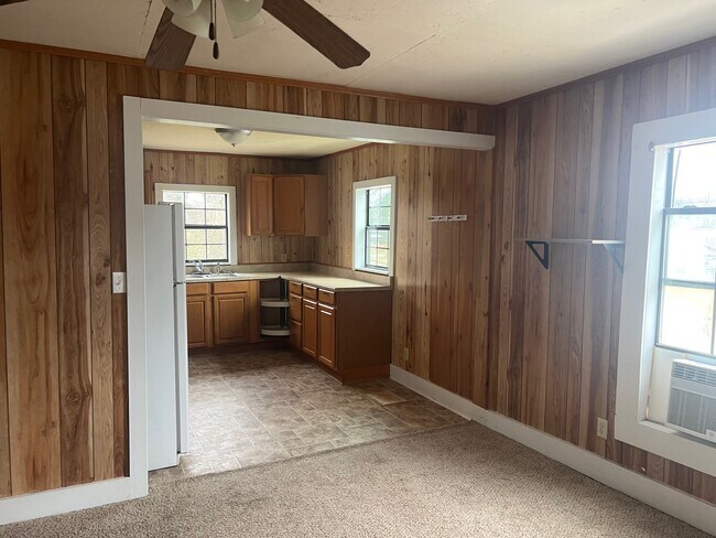 Foto del edificio - 202 W 13th St