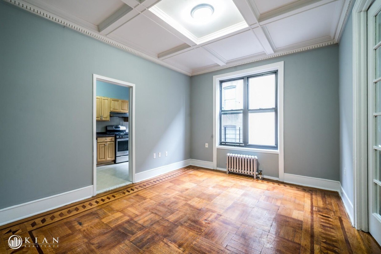 Primary Photo - 550 W 158th St